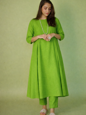 Green kali Kurta Set