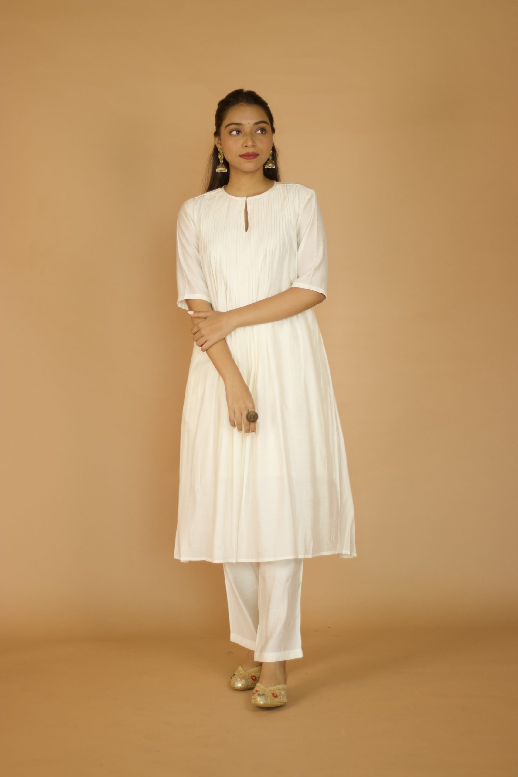Ivory Chaneri Pleated Kurta Set