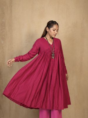 Magenta Chanderi Gathered Kurta Set